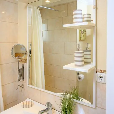 Altes Zollhaus Casa Sandstrand Lejlighed Scharbeutz